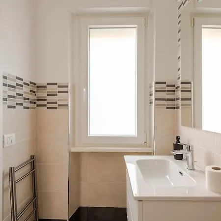 Modern “il Cavallaccio” Near The Center アパート *